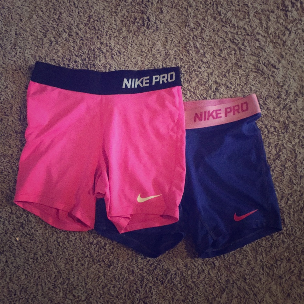 Lot of Nike shorts!